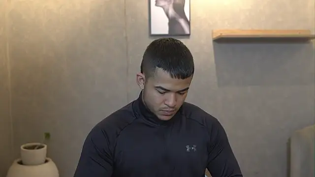 Thiago Valente online show from February 20, 1:13 pm