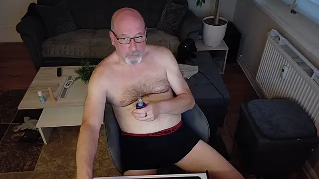 thoralf58 online show from July 1, 2:56 am