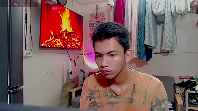 Demure Asian143 online show from August 6, 5:02 am