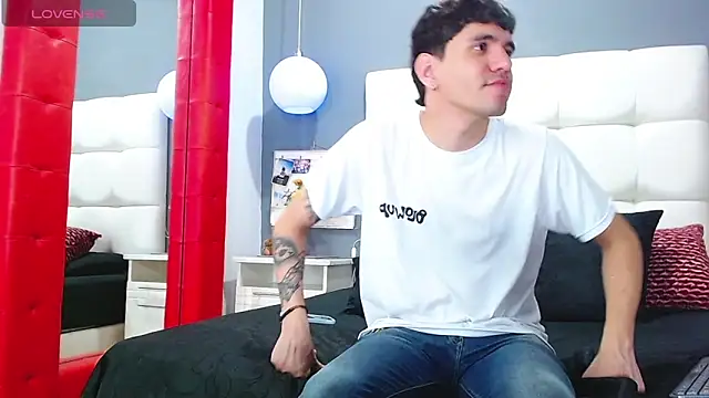 Matteo12  online show from October 30, 3:08 am