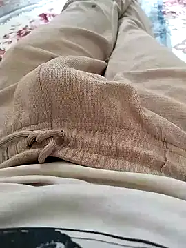 zorhotty online show from July 19, 7:58 am