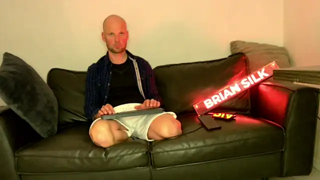 BRIANSILK77 online show from September 25, 6:29 pm