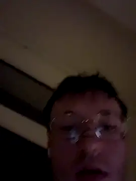 FullTattooBoy online show from December 17, 4:42 am