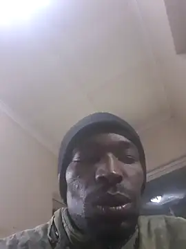 Snapshot of sex-machanic chatting on October 3, 9:09 pm sex-machanic online show from October 3, 9:09 pm