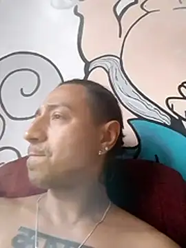 LucianBurn online show from December 17, 6:03 pm