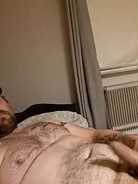 Bamse28 online show from October 24, 10:00 pm