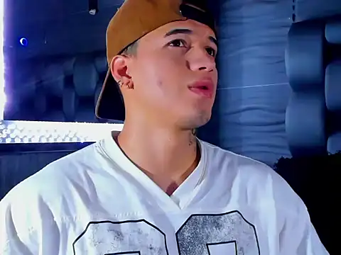 rocoo santos online show from March 9, 11:32 pm