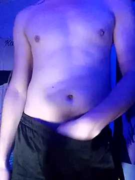 PitudoWuero online show from February 3, 11:15 am