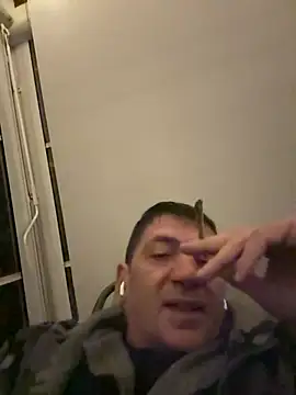 BULLBSX online show from March 21, 11:31 pm