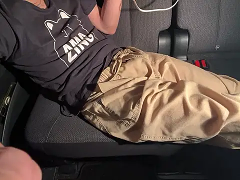 CAMEL1913 online show from September 19, 4:40 pm