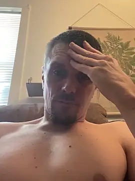 Snapshot of alwayshorny90 chatting on October 6, 1:38 pm alwayshorny90 online show from October 6, 1:38 pm