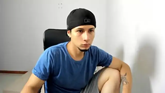 mistermikke 69 online show from June 23, 2:38 am