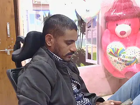 krishjaat43 online show from December 22, 10:01 am