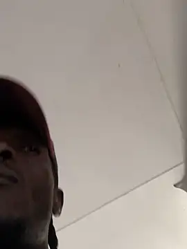 cuminsidebby online show from March 2, 11:39 am