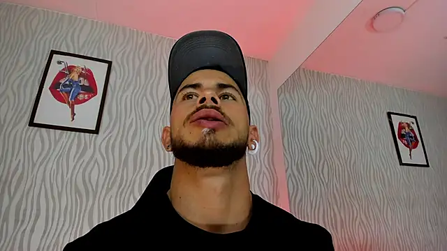 dylan jacobx online show from November 14, 3:31 am