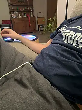 LittleD Lover online show from February 23, 8:05 am