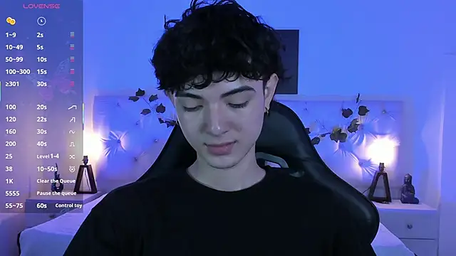 Elliot younngg online show from September 10, 2:16 pm