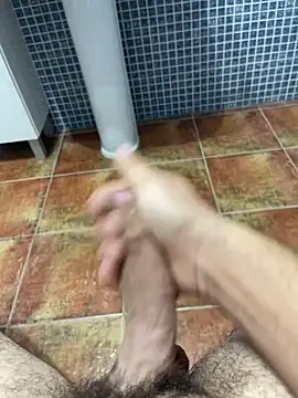 Snapshot of Pollon1994 chatting on September 18, 11:29 pm Pollon1994 online show from September 18, 11:29 pm