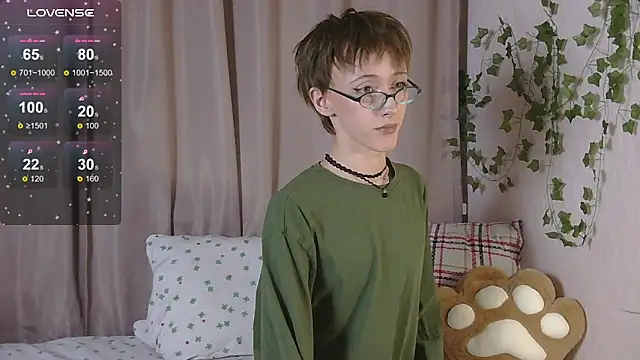 NextVibe  online show from March 25, 4:44 pm