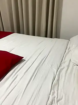 ieat monsters online show from November 9, 12:09 pm