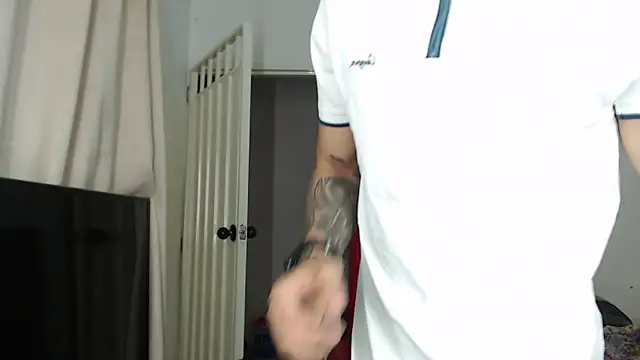 Alex mojica online show from November 28, 1:24 pm