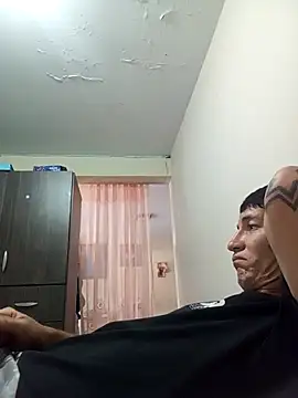 Chis14A online show from April 22, 1:27 pm