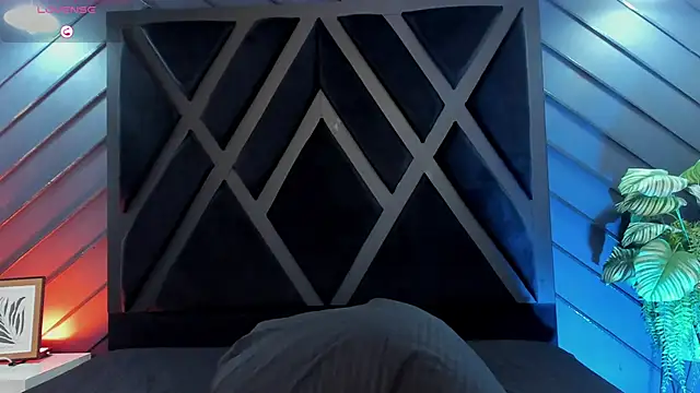 marco garciia  online show from November 21, 11:37 pm