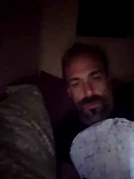Snapshot of sethdarby chatting on September 19, 6:25 am sethdarby online show from September 19, 6:25 am