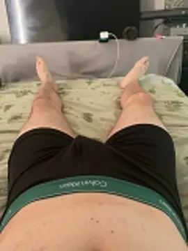naughtycoupl98 online show from May 9, 2:29 pm