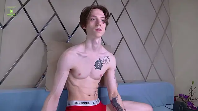 ares pallini online show from December 3, 4:29 am