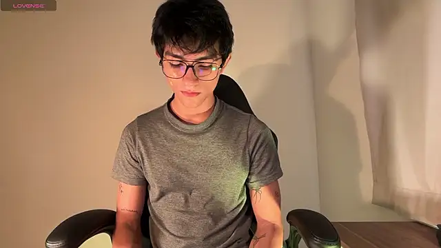 Angel bunny2 online show from February 1, 4:22 am