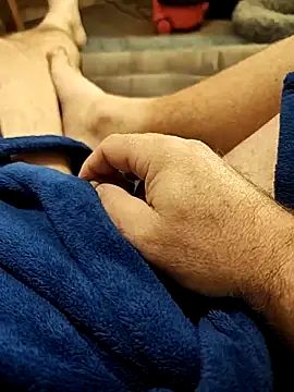 hubbyfun19 online show from December 14, 6:53 am