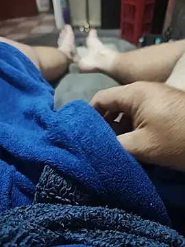 hubbyfun19 online show from July 8, 4:16 am
