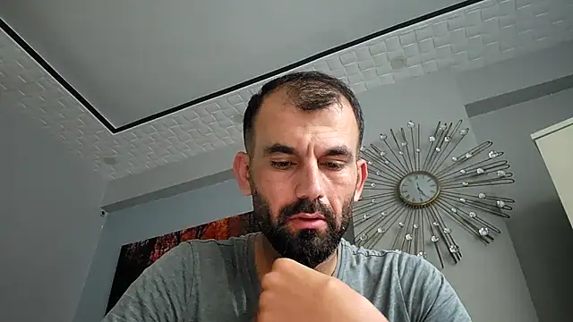 Apooabe online show from October 5, 3:27 pm