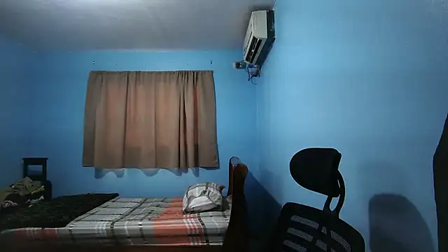 Jaket lovers online show from November 21, 7:13 pm