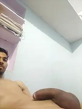 Snapshot of Sweetfucker_ chatting on September 24, 5:07 am Sweetfucker  online show from September 24, 5:07 am