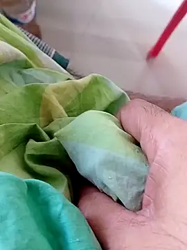 hackyourpussyxh online show from November 11, 1:32 am