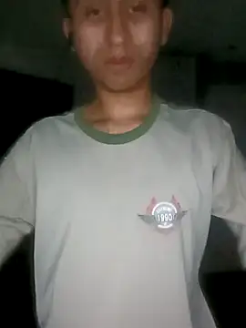 Snapshot of Ethancito202 chatting on October 19, 4:28 am Ethancito202 online show from October 19, 4:28 am