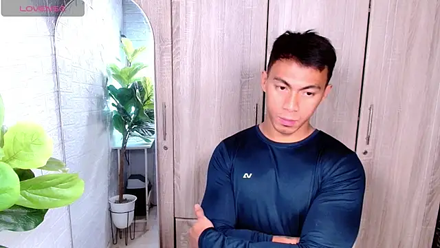 PinooyMilker online show from February 11, 12:10 pm