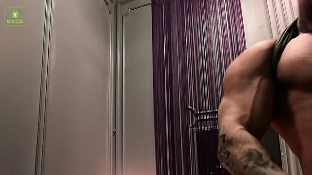 OliverSport online show from December 15, 4:04 pm