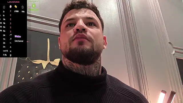 OliverSport online show from March 27, 11:11 am