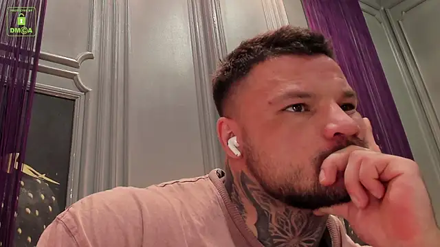 OliverSport online show from February 8, 6:08 am