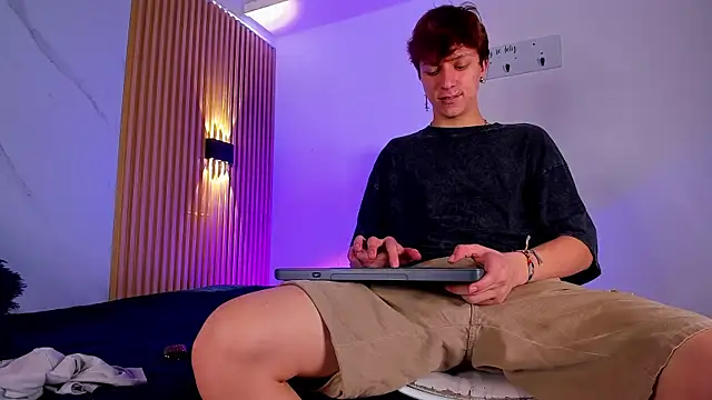 IM DAREN online show from November 5, 11:45 am