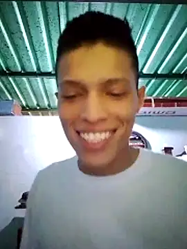 elinnki online show from November 17, 6:33 pm