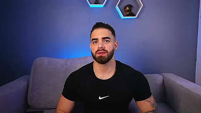 Paul Phoenix online show from February 8, 8:13 pm