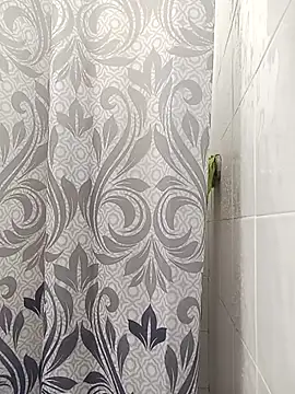 facha28 online show from September 19, 10:53 pm