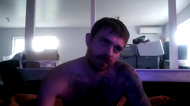 Bikerhot883hd online show from October 16, 3:20 pm