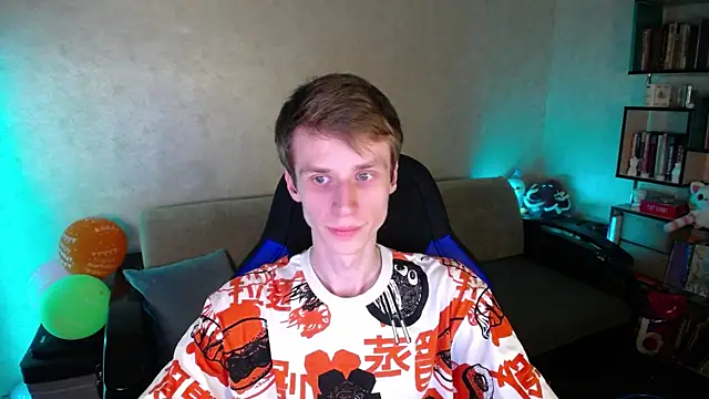 yes cute boy  online show from August 2, 8:29 pm