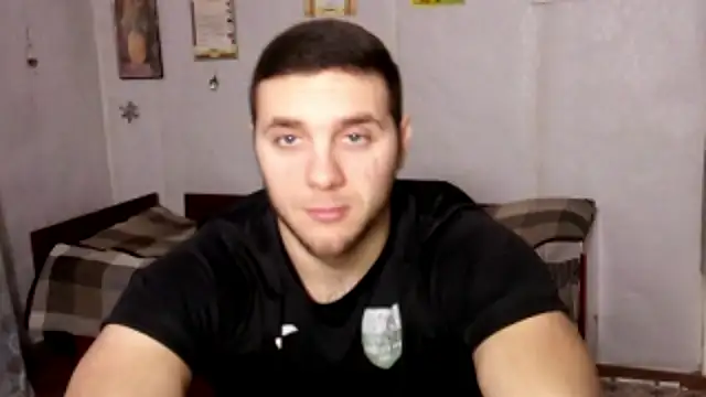 Jordan1Dior online show from February 8, 10:43 am