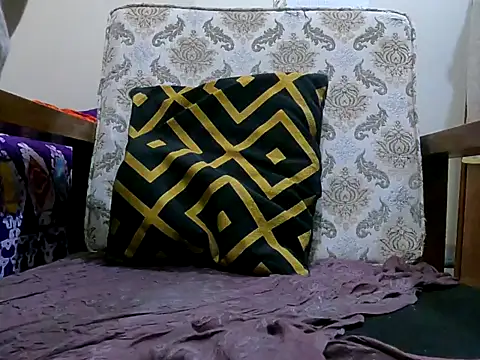 DhakaBabe online show from February 5, 7:54 pm